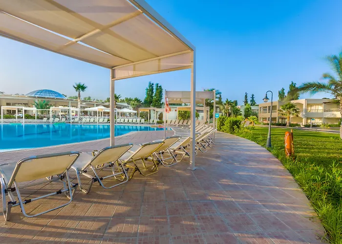 Kipriotis Maris فندق 5*