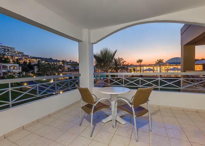 Kipriotis Maris Hotel 5*