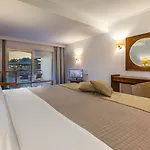 Kipriotis Maris Szálloda 5*