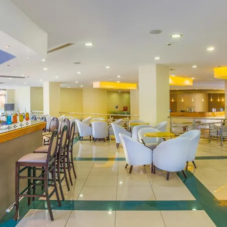 Kipriotis Maris Hotel