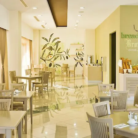 Kipriotis Maris 5* プサリビ