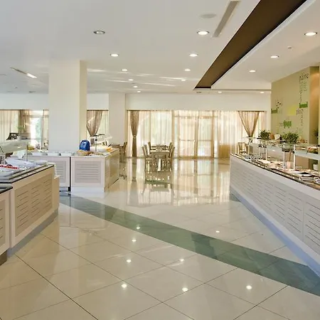 Kipriotis Maris ホテル プサリビ