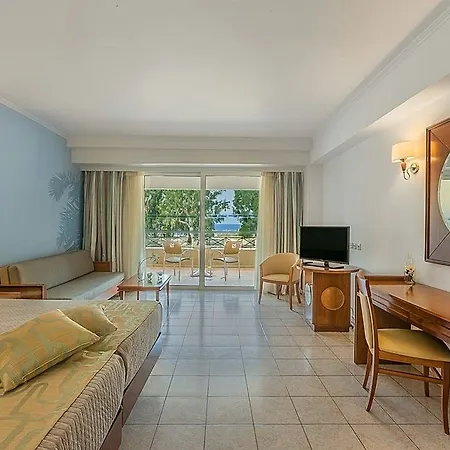Hotel Kipriotis Maris
