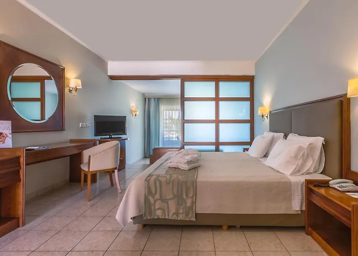 Szálloda Kipriotis Maris 5*